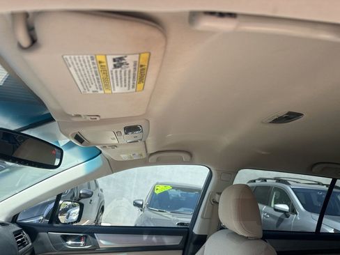 Used 2015 Subaru Outback 2.5i Premium image 16