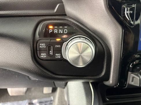 Used 2020 RAM 1500 Sport w/ Comfort & Convenience Group AWD/4WD image 20