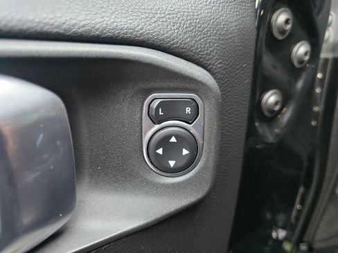 Used 2020 Jeep Gladiator Rubicon image 22