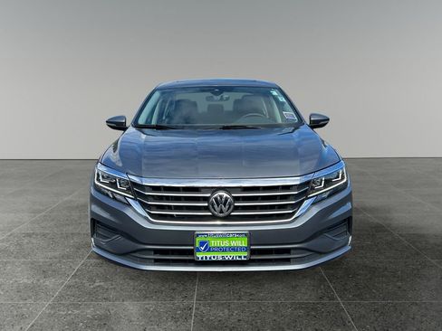 Used 2021 Volkswagen Passat 2.0T SE FWD image 2