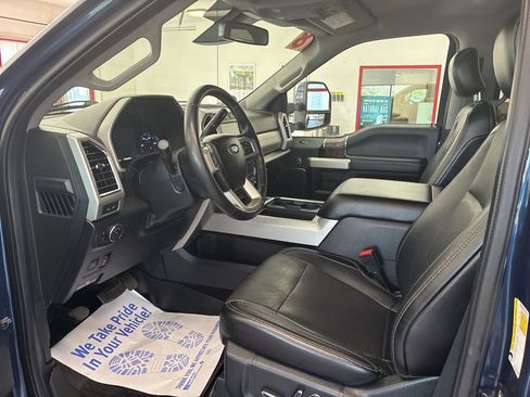 Used 2018 Ford F350 Lariat w/ Lariat Ultimate Package AWD/4WD image 10