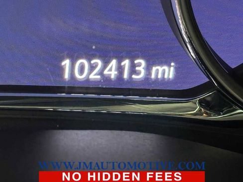 Used 2020 GMC Acadia SLT w/ Driver Alert Package II image 25