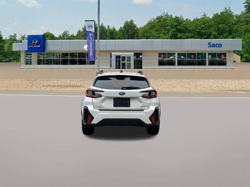 Used 2024 Subaru Crosstrek 2.0i Premium AWD/4WD image 7