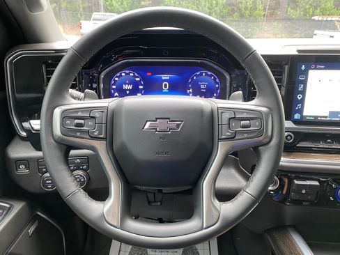 Used 2024 Chevrolet Silverado 1500 RST w/ Redline Edition AWD/4WD image 19