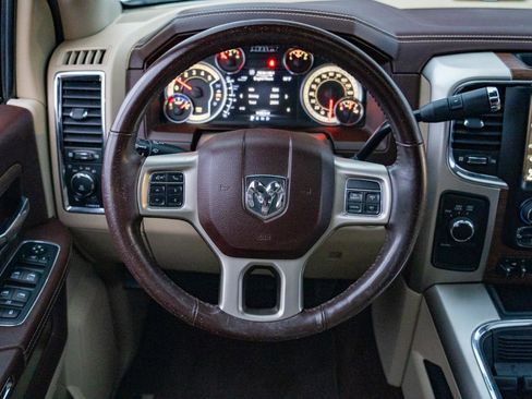 Used 2017 RAM 2500 Laramie image 16