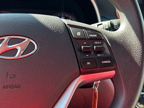 Used 2019 Hyundai Tucson SE w/ Cargo Package FWD image 33