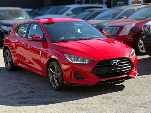 Used 2019 Hyundai Veloster 2.0 image 2