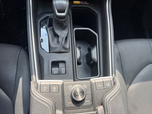 Used 2024 Toyota Grand Highlander Platinum image 21