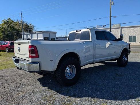 Used 2022 RAM 3500 Limited AWD/4WD image 4
