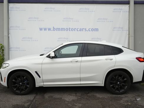 Used 2022 BMW X4 xDrive30i w/ M Sport Package 2 AWD/4WD image 8