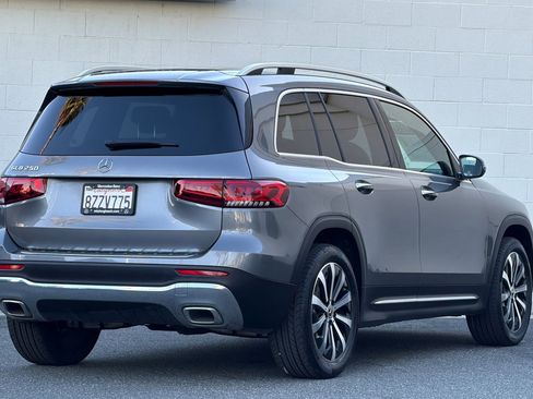 Certified 2021 Mercedes-Benz GLB 250 image 4