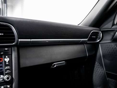 Used 2011 Porsche 911 Carrera S image 14