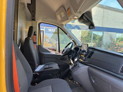Used 2021 Ford Transit 250 148 High Roof Extended w/ Parcel Delivery Package RWD image 10