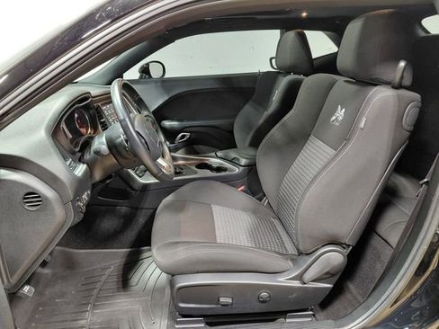 Used 2022 Dodge Challenger R/T Scat Pack RWD image 2