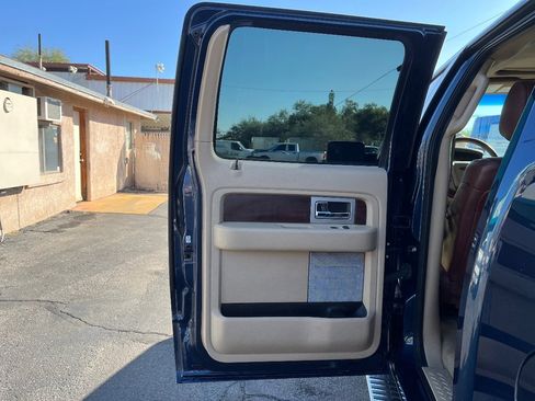 Used 2013 Ford F150 King Ranch w/ King Ranch Luxury Pkg image 33