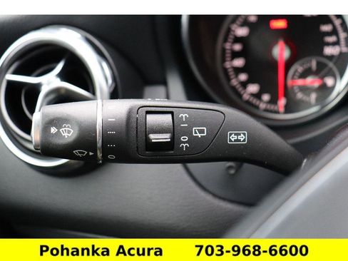 Used 2019 Mercedes-Benz GLA 250 image 12