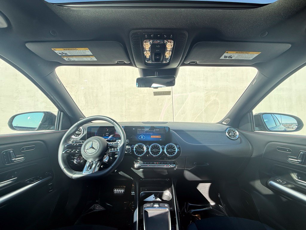 Used 2025 Mercedes-Benz GLA 35 AMG 4MATIC image 12