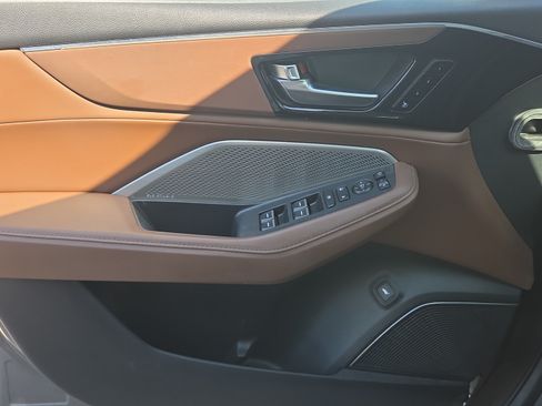 Used 2023 Acura MDX FWD w/ Technology Package image 32