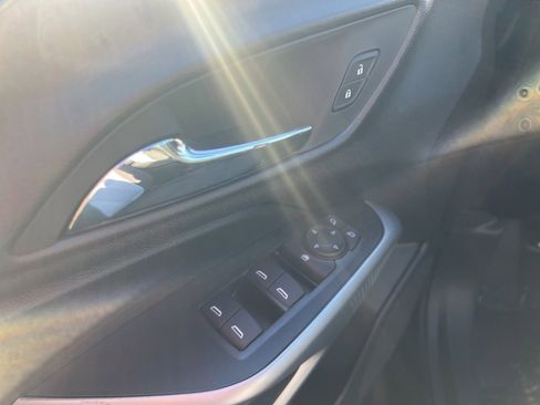 New 2026 Chevrolet Trax RS image 12