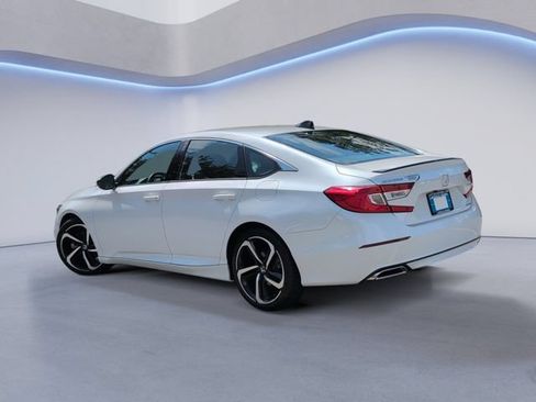Used 2022 Honda Accord Sport image 9