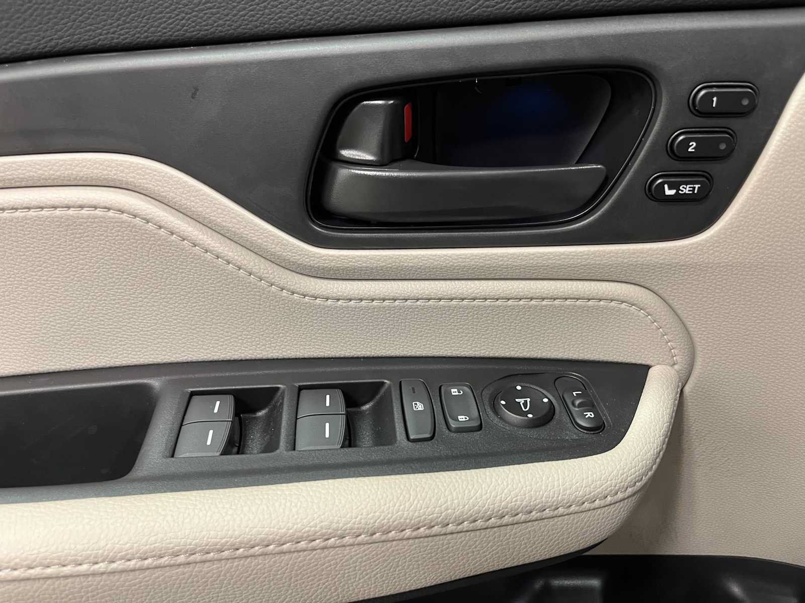 New 2027 Honda Odyssey EX-L image 13