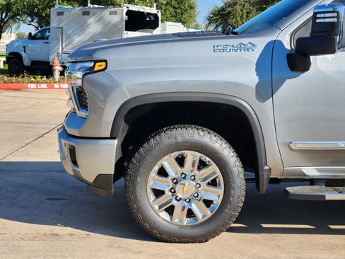 New 2026 Chevrolet Silverado 2500 High Country w/ Technology Package image 16