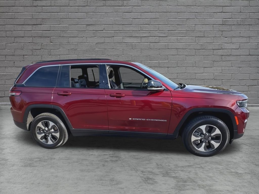 Certified 2024 Jeep Grand Cherokee Limited 4xe AWD/4WD image 10