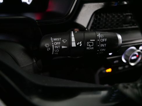 Used 2024 Honda CR-V EX-L image 32