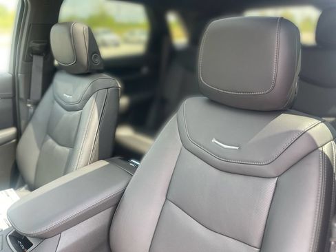 New 2026 Cadillac XT5 Premium Luxury w/ LPO, ONYX Package AWD/4WD image 18