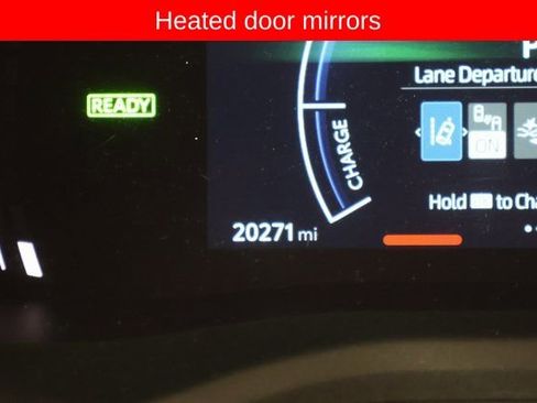 Used 2025 Toyota Camry SE image 18