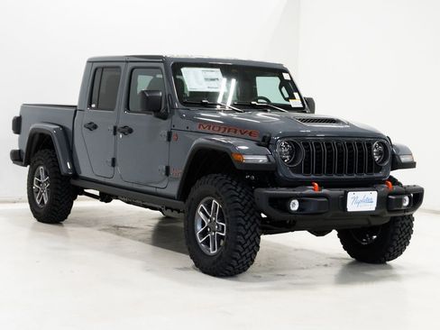 New 2026 Jeep Gladiator Mojave image 4
