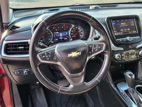 Used 2020 Chevrolet Equinox LT w/ Sport Edition image 21