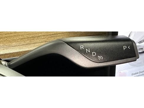 Used 2022 Tesla Model Y Performance image 25