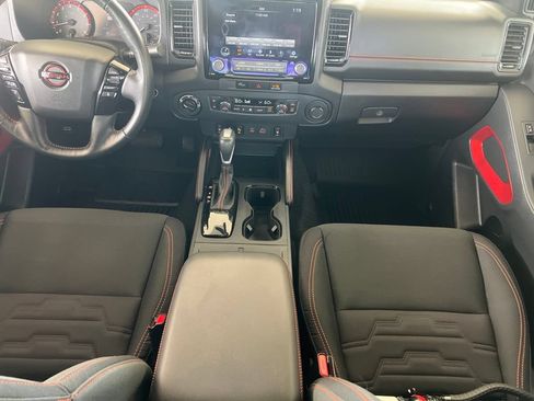 Certified 2024 Nissan Frontier PRO-4X w/ Pro Convenience Package AWD/4WD image 17
