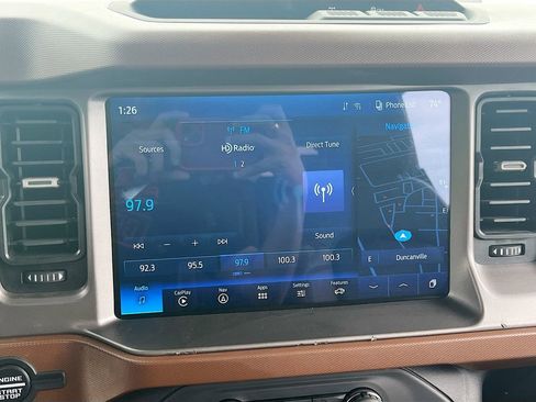 Used 2024 Ford Bronco Outer Banks AWD/4WD image 15