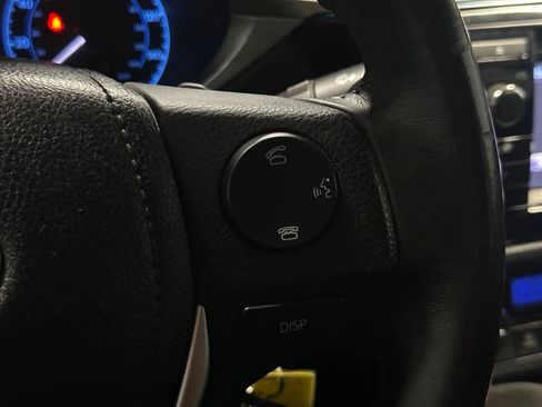 Used 2016 Toyota Corolla S image 30