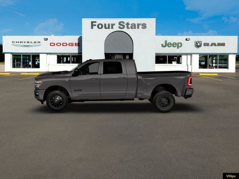 New 2026 RAM 3500 Laramie AWD/4WD image 3