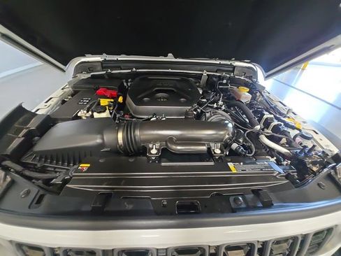 Used 2025 Jeep Wrangler Sport AWD/4WD image 24