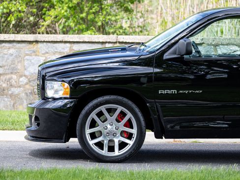 Used 2004 Dodge Ram 1500 Truck 2WD Regular Cab image 14