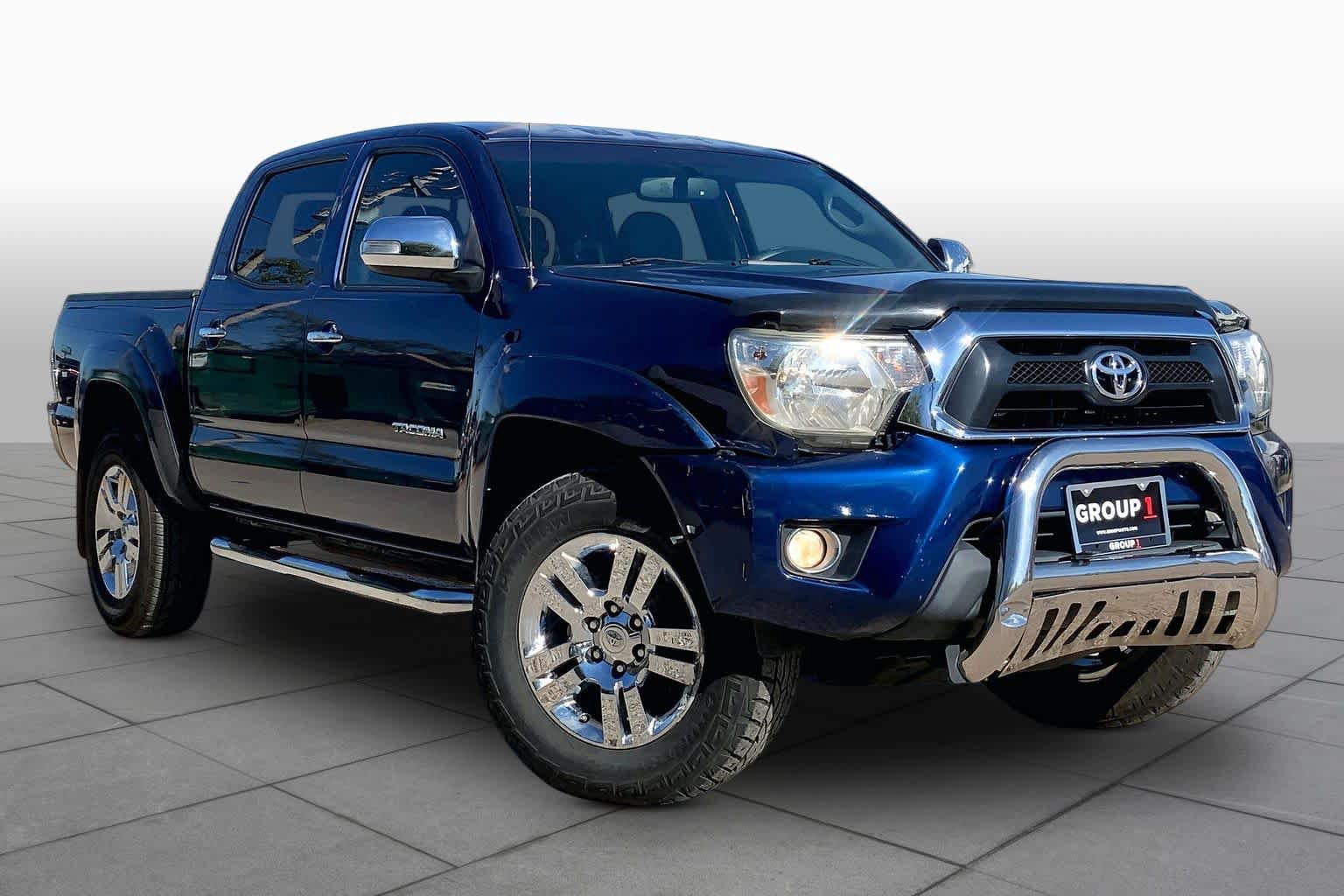 Used 2014 Toyota Tacoma PreRunner w/ Limited Package RWD image 2