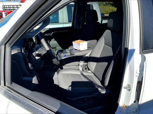 New 2025 Chevrolet Silverado 1500 LT image 11