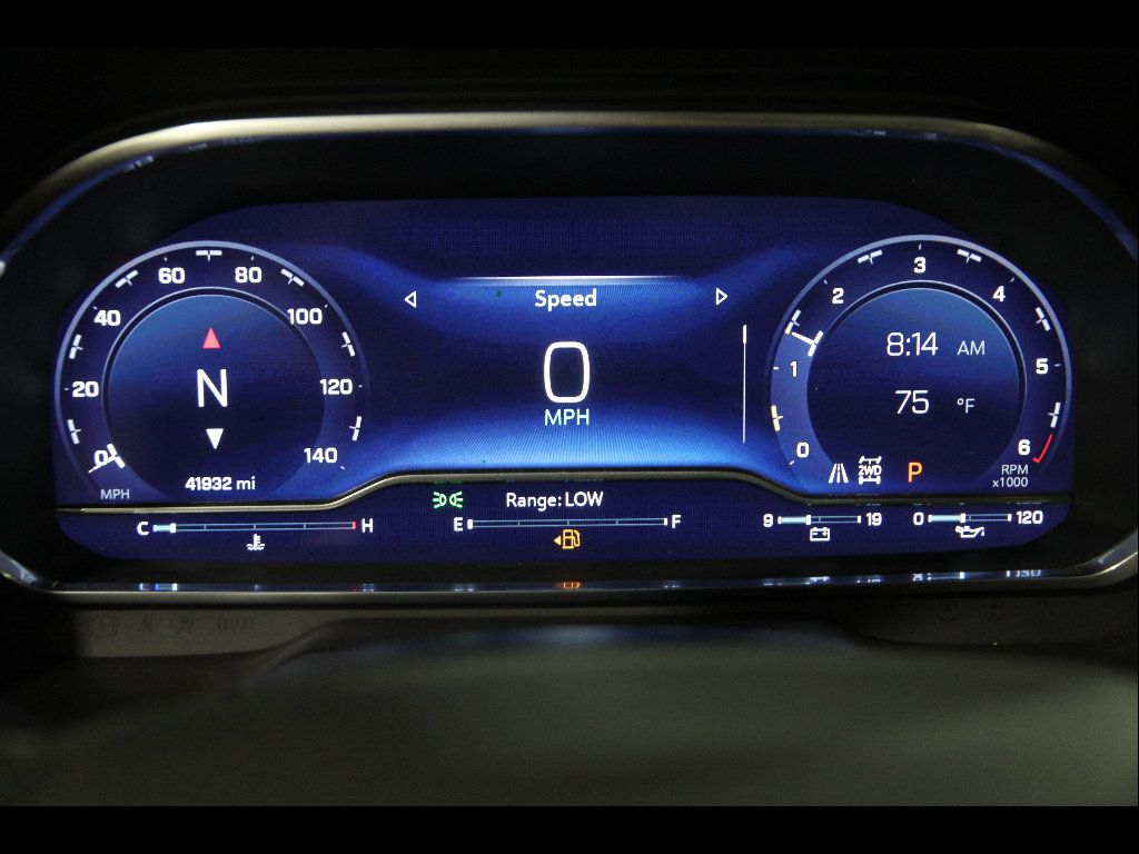 Certified 2023 Chevrolet Tahoe High Country AWD/4WD image 9