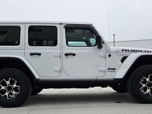 Used 2022 Jeep Wrangler Unlimited Rubicon w/ LED Lighting Group image 6