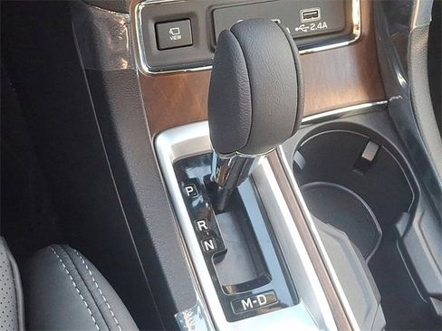 New 2025 Subaru Ascent Touring w/ Popular Package #2 image 7