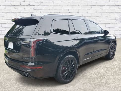 Certified 2023 Cadillac XT6 Sport w/ LPO, ONYX Package AWD/4WD image 4