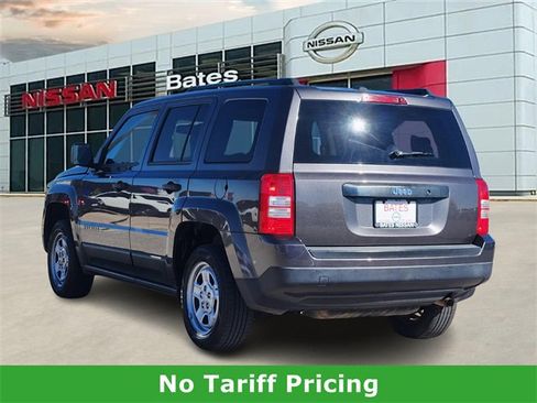 Used 2016 Jeep Patriot Sport image 5