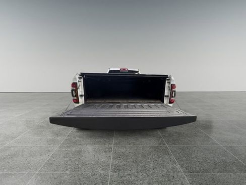Used 2022 RAM 2500 Laramie w/ Night Edition AWD/4WD image 13