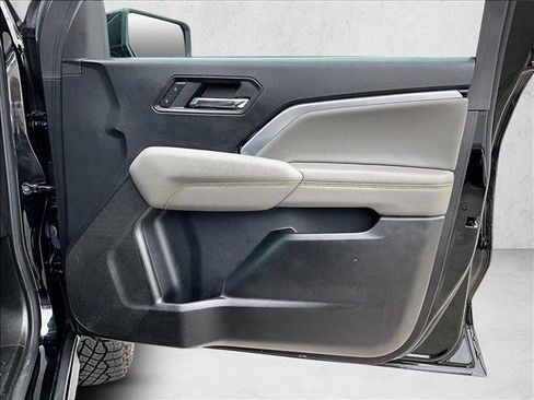 Certified 2024 Chevrolet Colorado ZR2 image 19