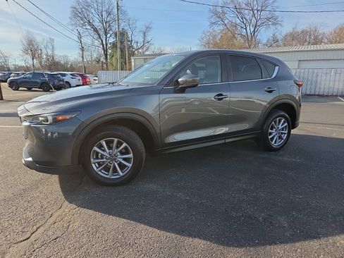 Used 2023 MAZDA CX-5 AWD 2.5 S w/ Select Package image 2