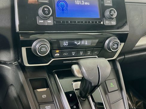 Used 2017 Honda CR-V LX image 15